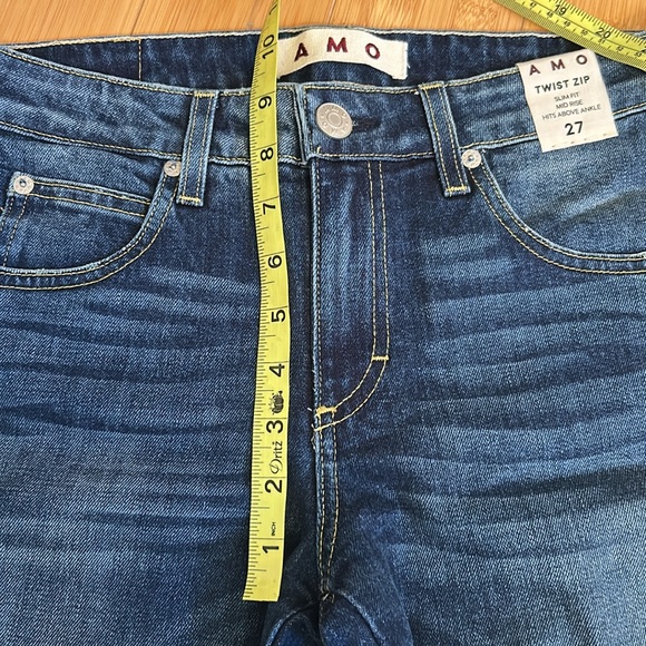 AMO Twist Zip Slim Fit Mid Rise Denim Jeans size Women’s 27, NWT! - Picture 8 of 12